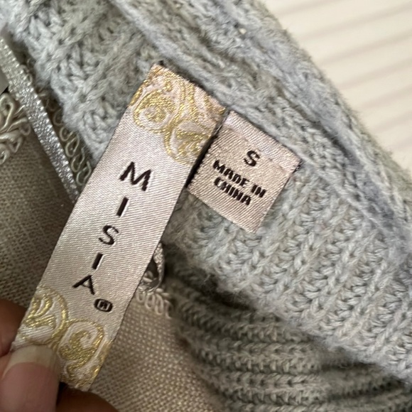 Misia Gray and Pink Cardigan Sweater with Color Block‎ Design - Picture 2 of 3